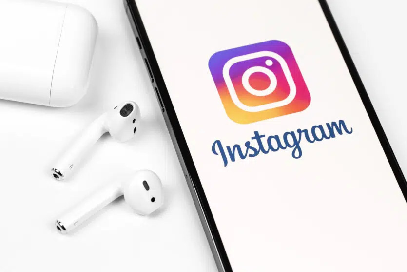 Spotify зазвучав у Instagram: тепер треки у Stories можна слухати без переходу