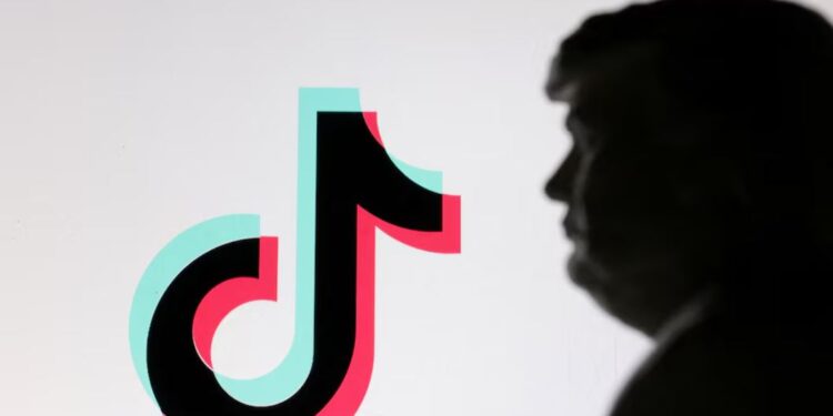 Трамп подписал ключевое соглашение о передаче TikTok под контроль США