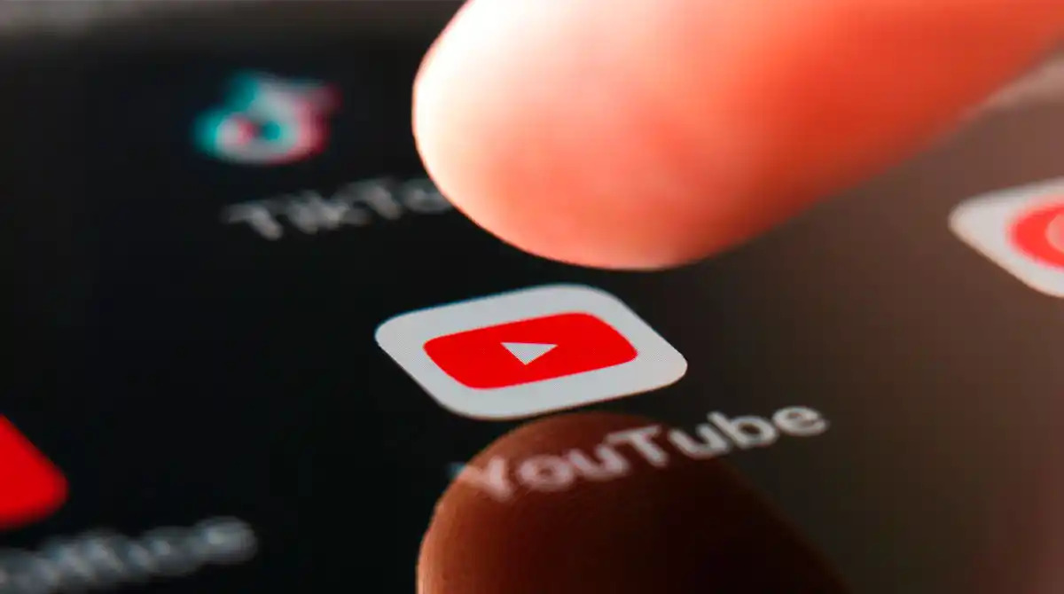 YouTube позволит создавать Shorts с помощью цифрового двойника