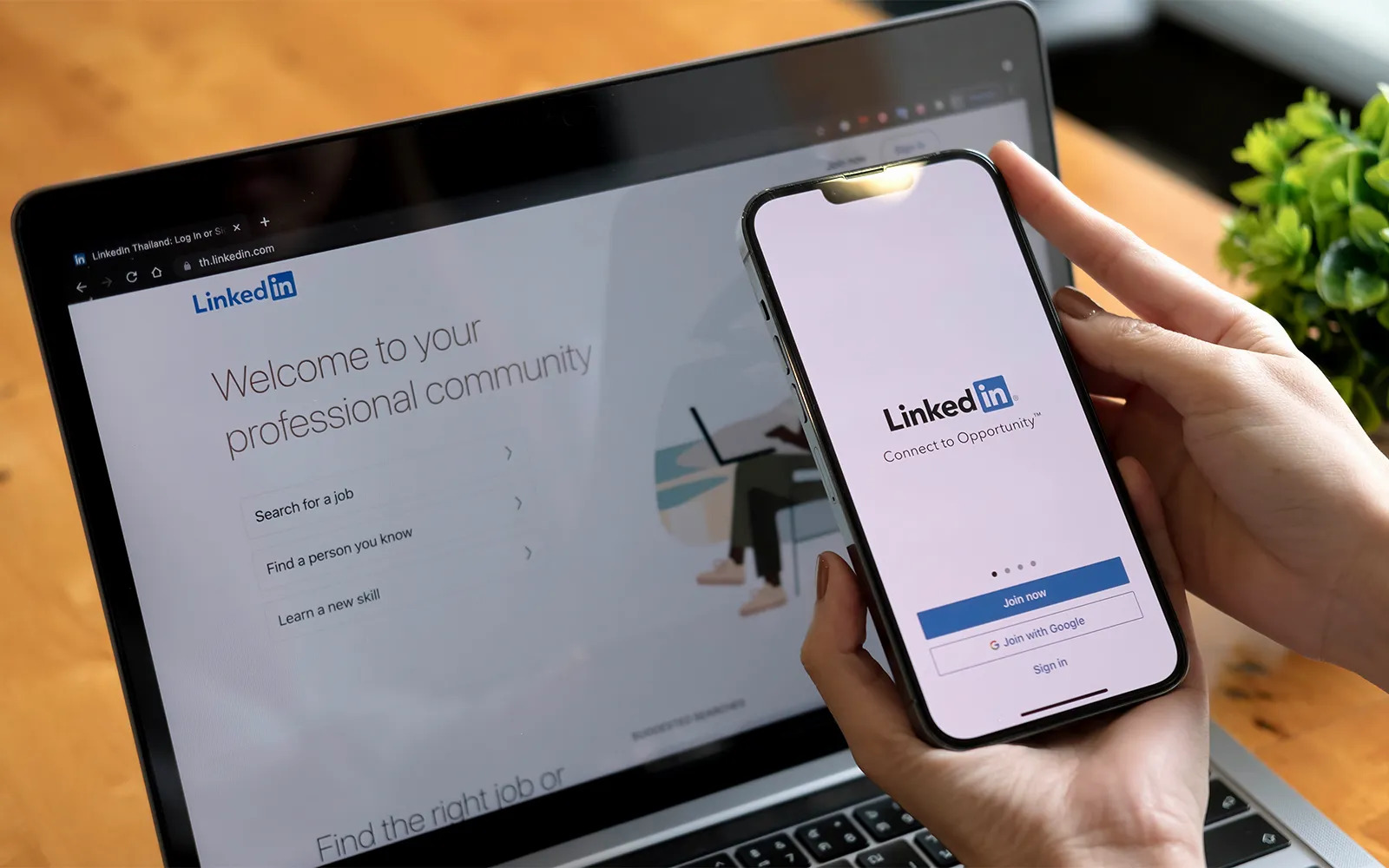 LinkedIn Revolutionizes B2B Marketing: The Creator Marketplace Era
