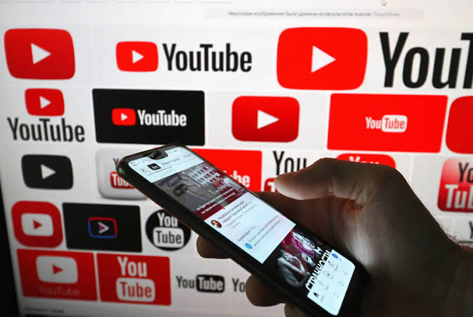 Глубокая стратегия изменения контента на YouTube: Как обновить канал и не разрушить лояльность аудитории