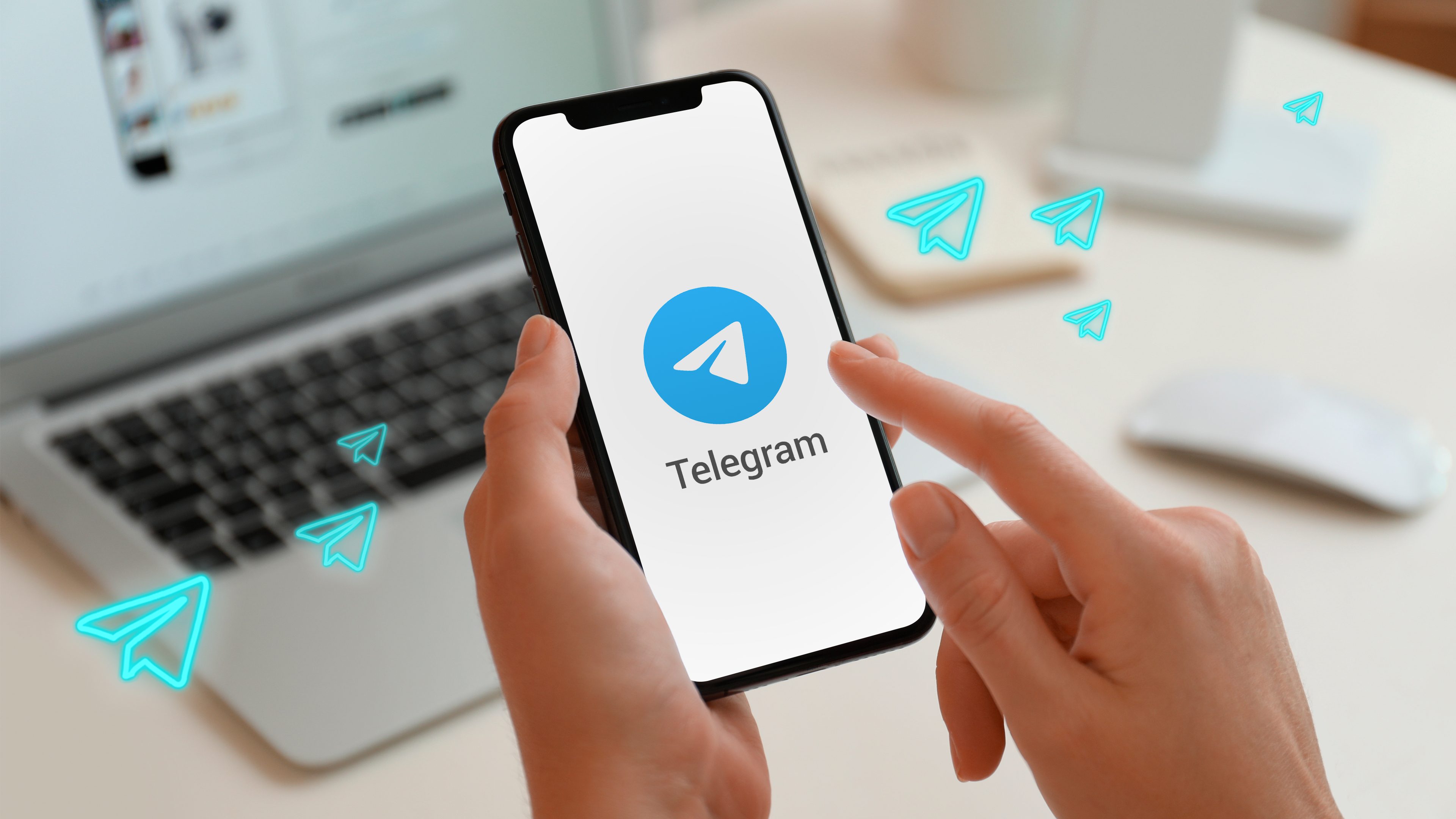 Telegram: Автоматизація коду та вбудована стрічка новин
